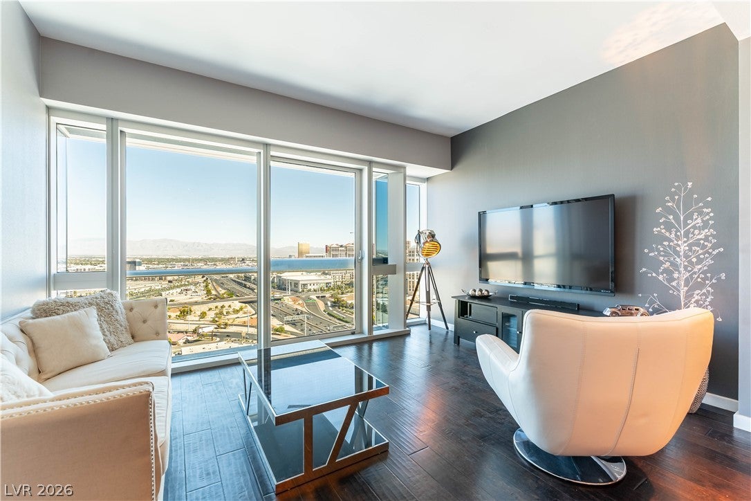 4471 Dean Martin Drive 3002