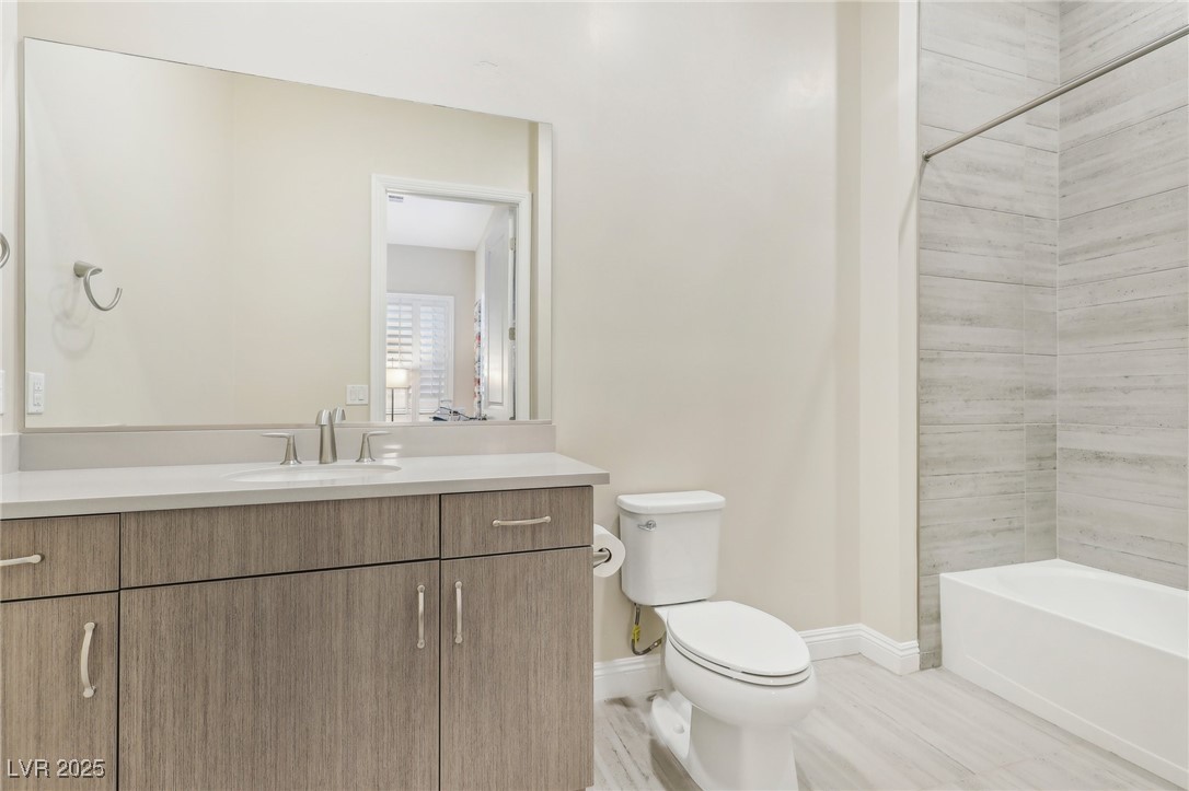 9144 Las Manaitas Avenue #201, Las Vegas, Nevada image 42