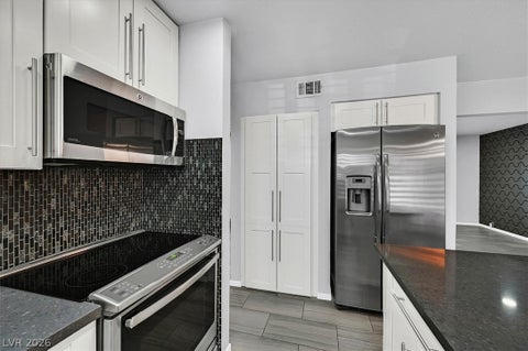Tiny photo for 692 Tam O Shanter, Las Vegas, NV 89109 (MLS # 2789738)