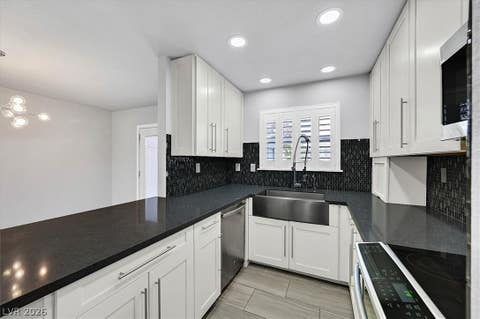 Tiny photo for 692 Tam O Shanter, Las Vegas, NV 89109 (MLS # 2789738)