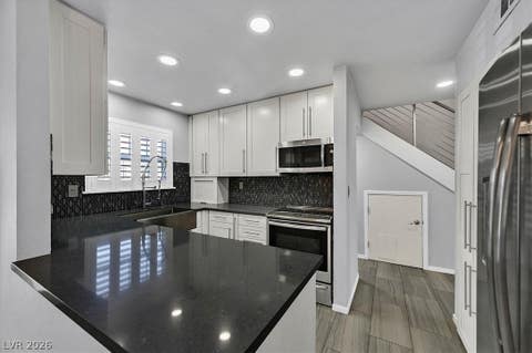 Tiny photo for 692 Tam O Shanter, Las Vegas, NV 89109 (MLS # 2789738)