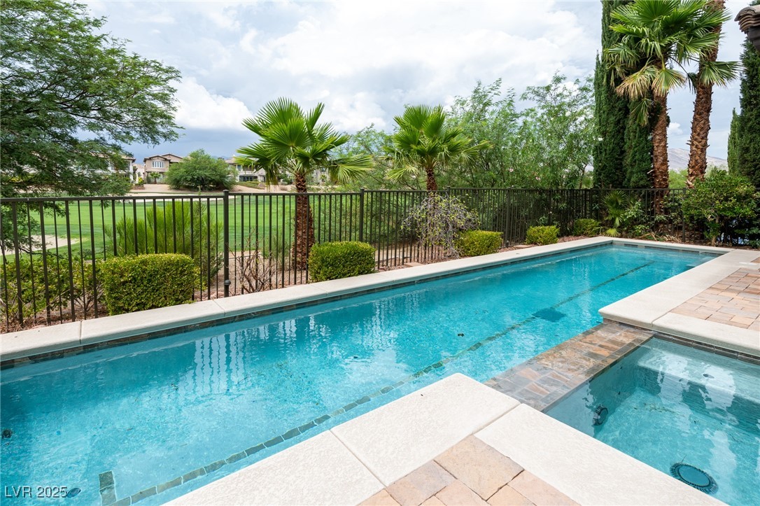 2057 Orchard Mist Street