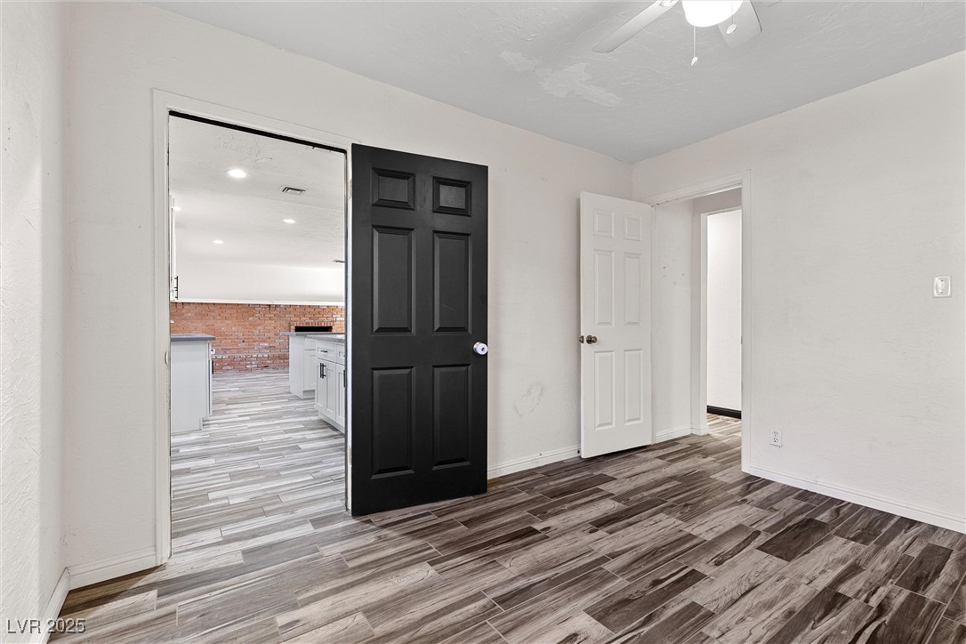 Las Vegas, Nevada 89121, United States, 3 Bedrooms Bedrooms, ,3 BathroomsBathrooms,Residential,Pending,102648