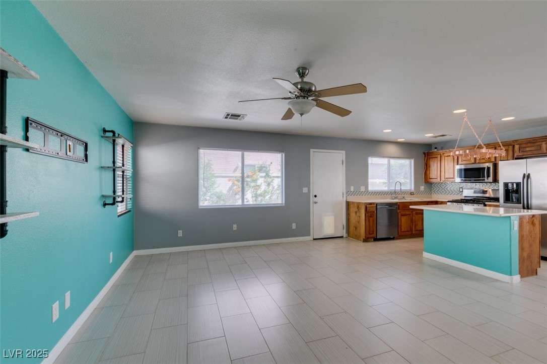 9476 Milkweed Canyon Avenue, Las Vegas, Nevada image 13