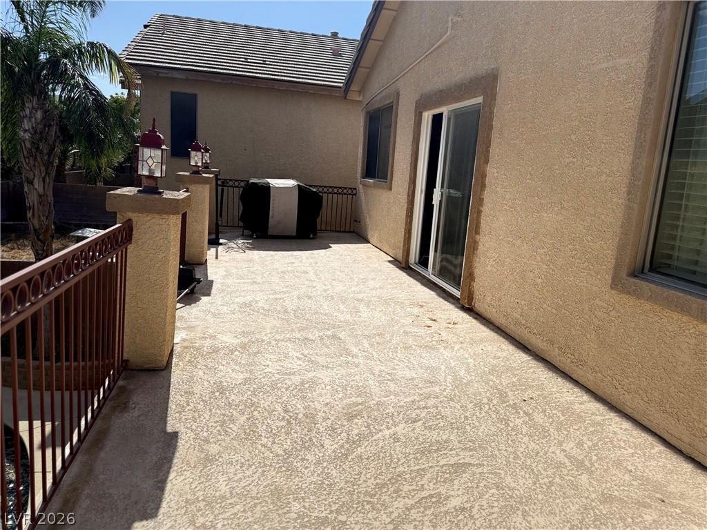 9109 Little Horse Avenue