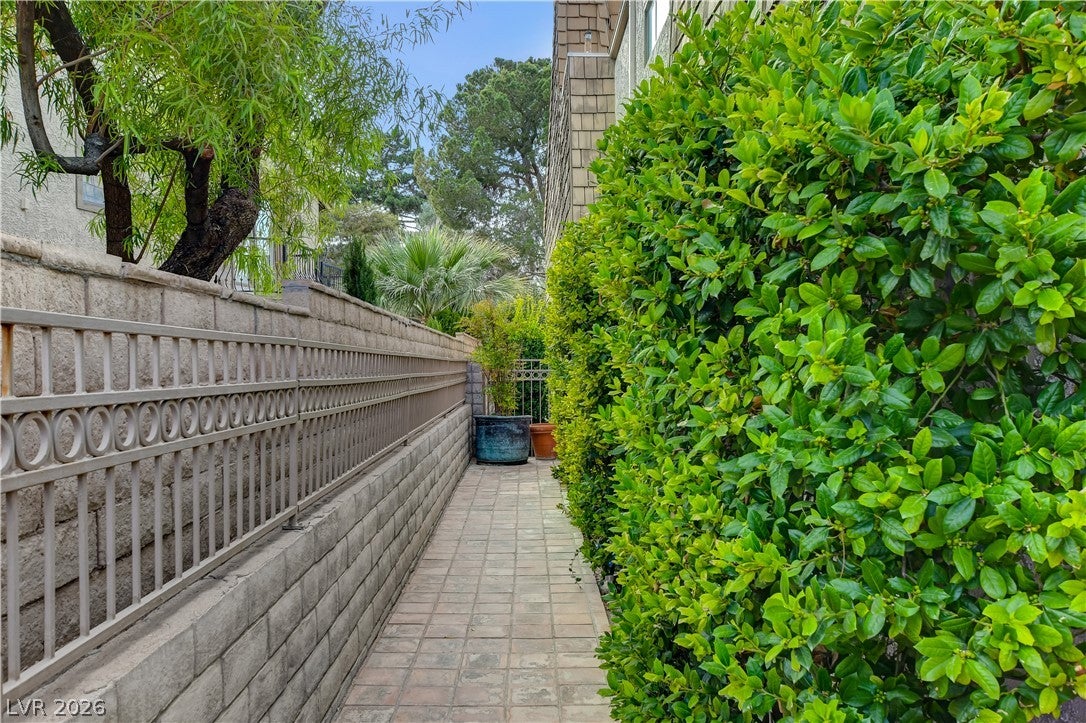 3223 Pinehurst Drive