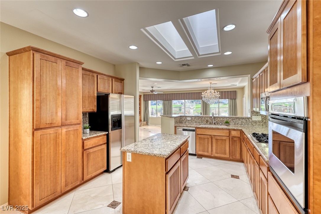 2589 Sumter Street, Henderson, Nevada image 9