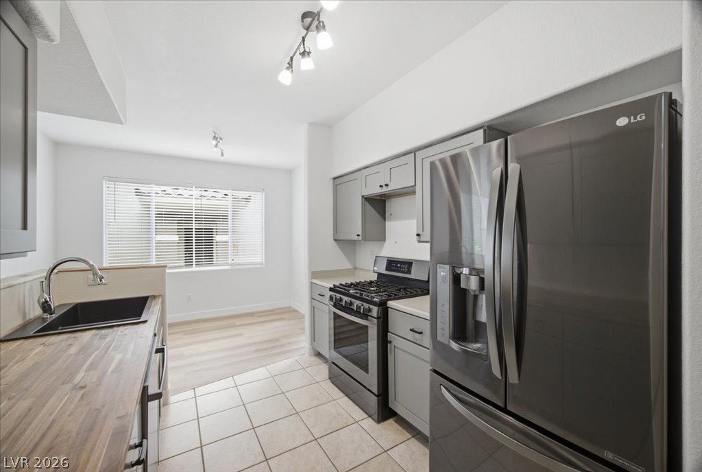 9050 W Warm Springs Road 1033