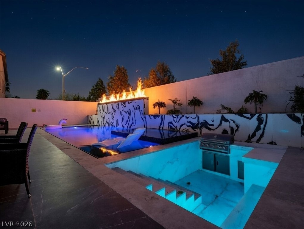 8485 Iron Heart Lane