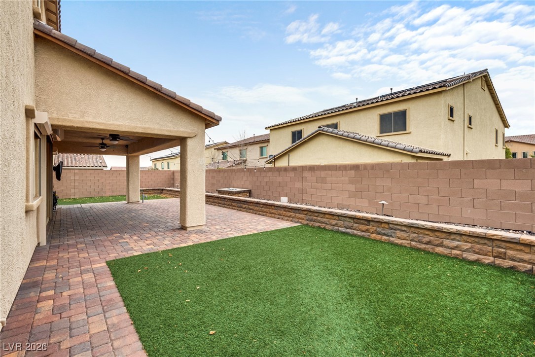 998 Floral Creek Court