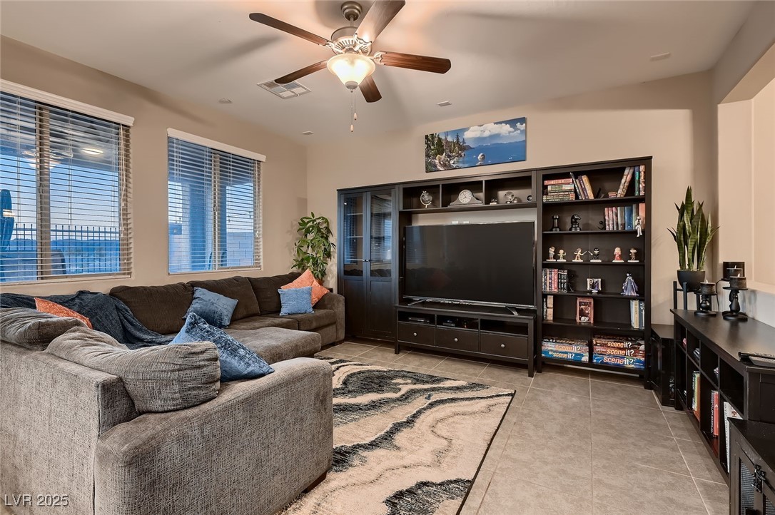 Henderson, Nevada 89011, United States, 5 Bedrooms Bedrooms, ,3 BathroomsBathrooms,Residential,Active,177717