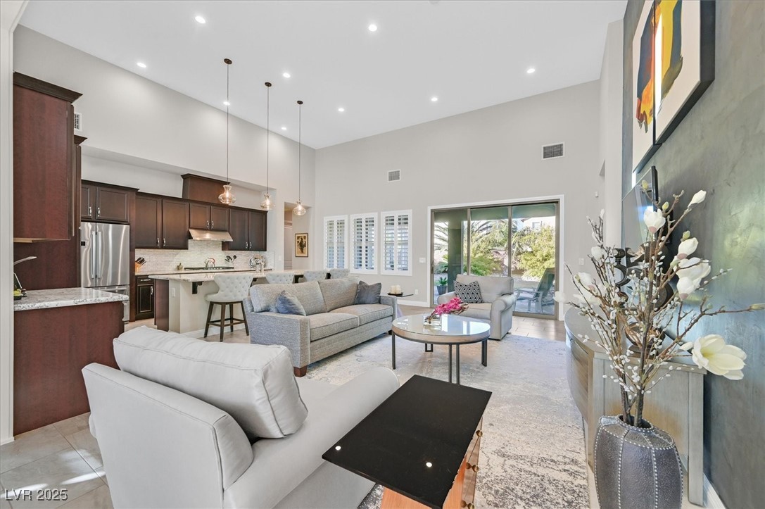 10150 Emerald Sunset Court