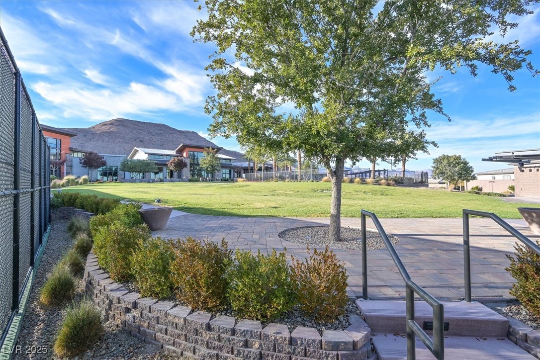 Las Vegas, Nevada 89148, United States, 2 Bedrooms Bedrooms, ,3 BathroomsBathrooms,Residential,Active,113384