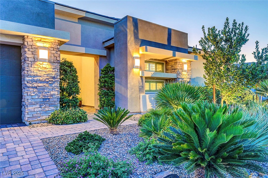 8377 Sweetwater Creek Way