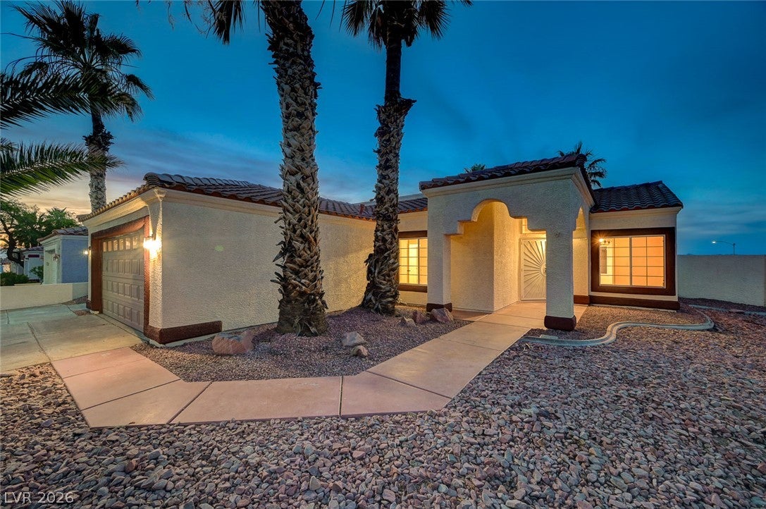 400 Breeze Way