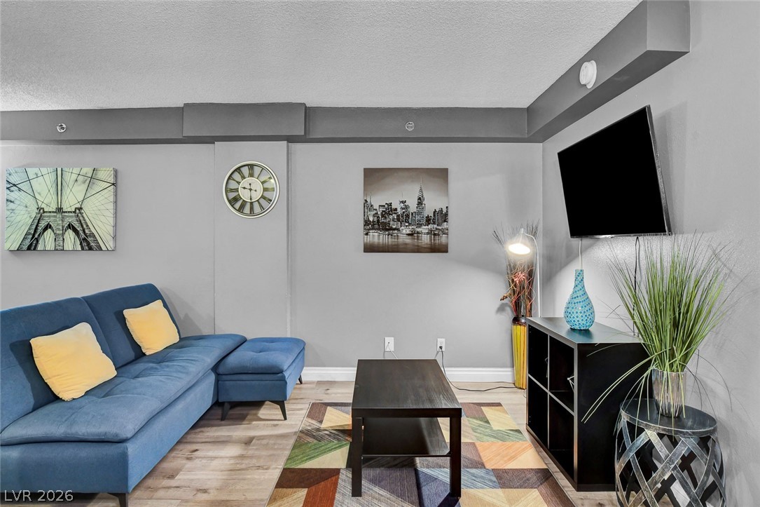 3700 Las Vegas Boulevard 964