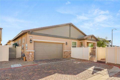 209 Bellini Peak Avenue Henderson NV 89011