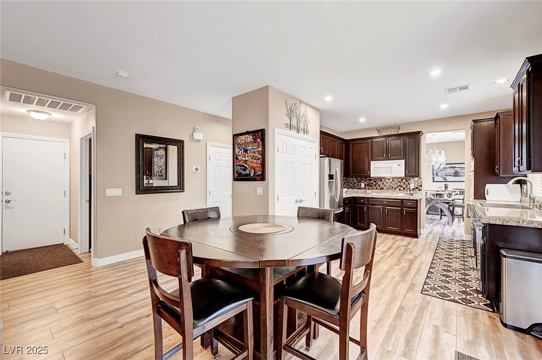 342 Shimmering Moon Street, Henderson, Nevada image 20