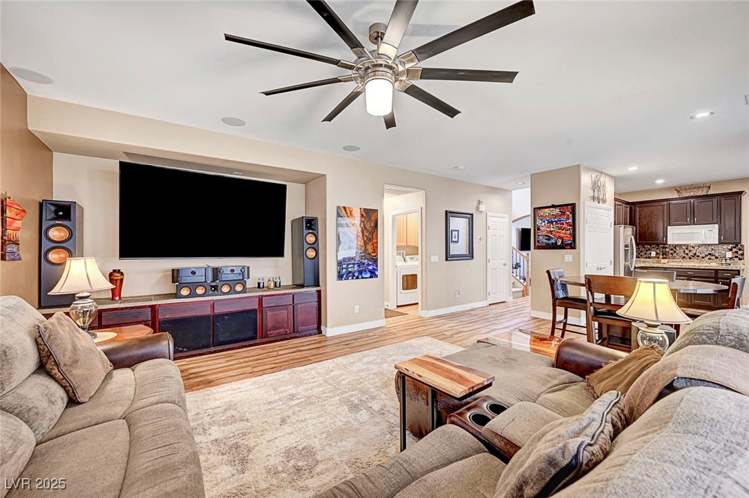 342 Shimmering Moon Street, Henderson, Nevada image 26