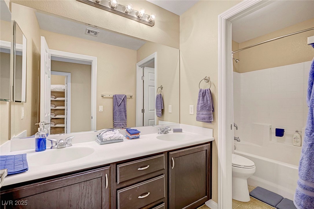 342 Shimmering Moon Street, Henderson, Nevada image 48