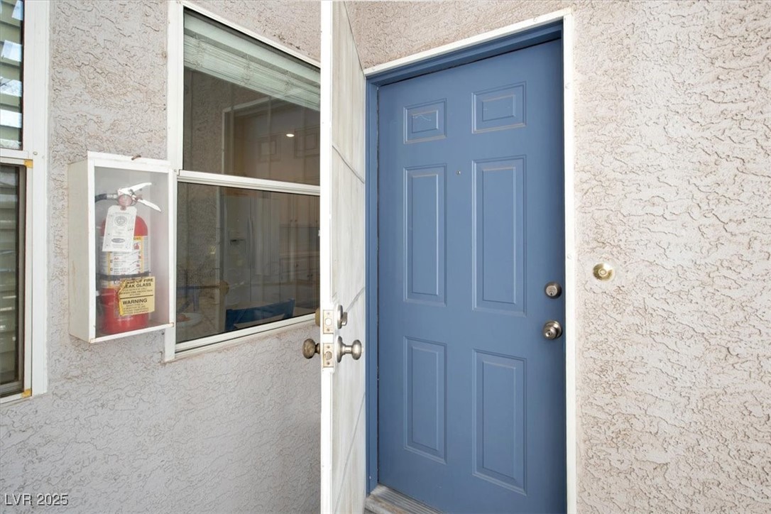 Properties 3 2201 Ramsgate Drive 816