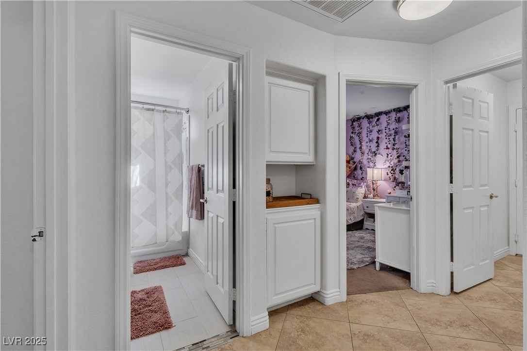 1803 Candle Bright Drive, Henderson, Nevada image 16
