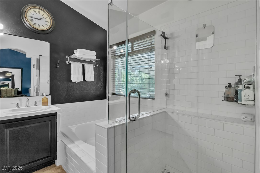 1803 Candle Bright Drive, Henderson, Nevada image 9