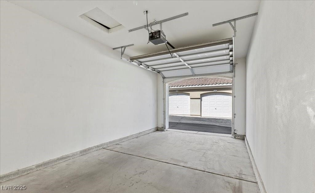 1521 Ruby Cliffs Lane 104