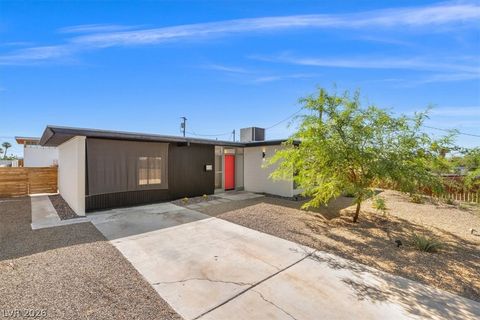 Photo of 1617 Hartke Place, Las Vegas, NV 89104 (MLS # 2798247)
