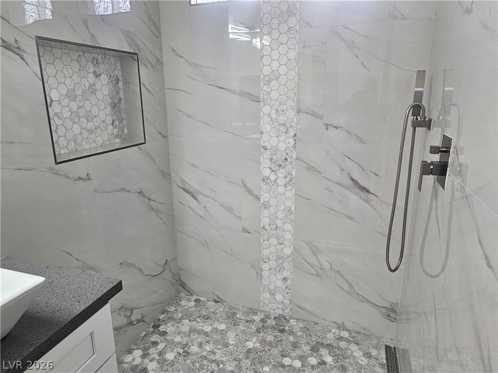 5155 W Tropicana Avenue 1098