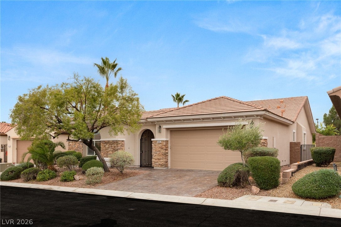 936 Viscanio Place