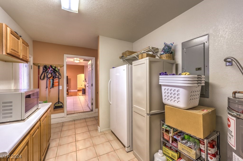 8635 W Cougar Avenue, Las Vegas, Nevada image 33