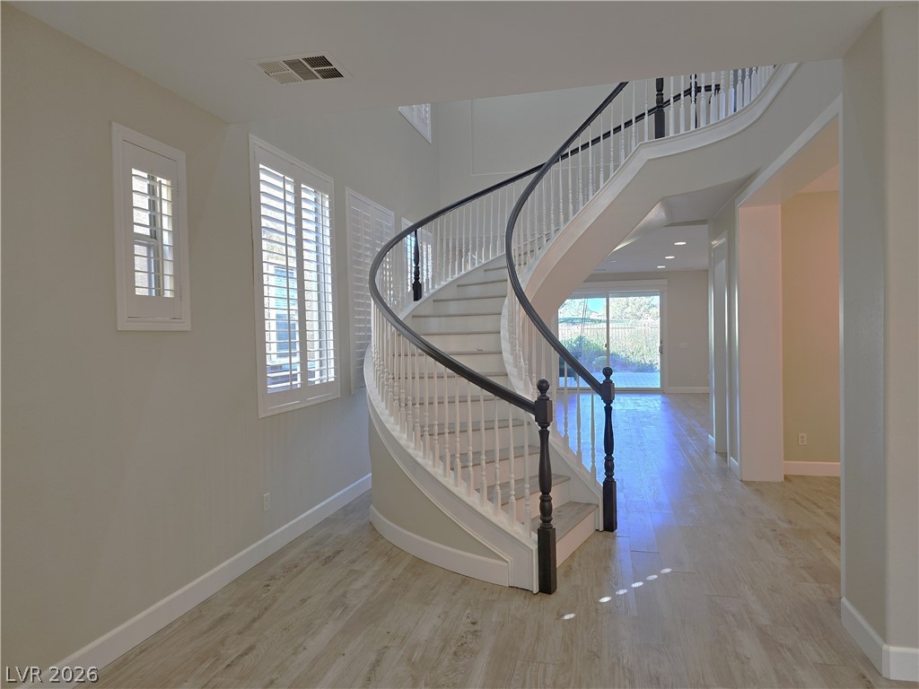 927 Via Canale Drive