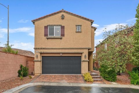 796 Bending Wolf Avenue Las Vegas NV 89178