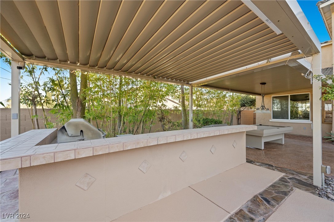 Henderson, Nevada 89052, United States, 6 Bedrooms Bedrooms, ,5 BathroomsBathrooms,Residential,Pending,30722