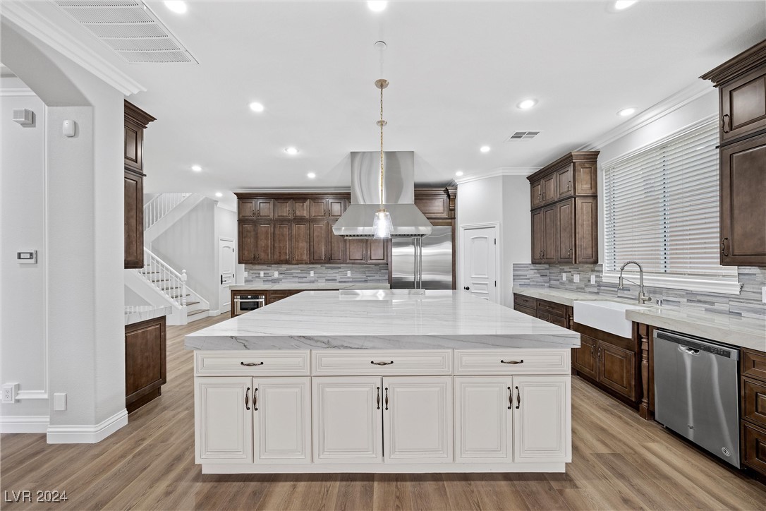 Henderson, Nevada 89052, United States, 6 Bedrooms Bedrooms, ,5 BathroomsBathrooms,Residential,Pending,30722