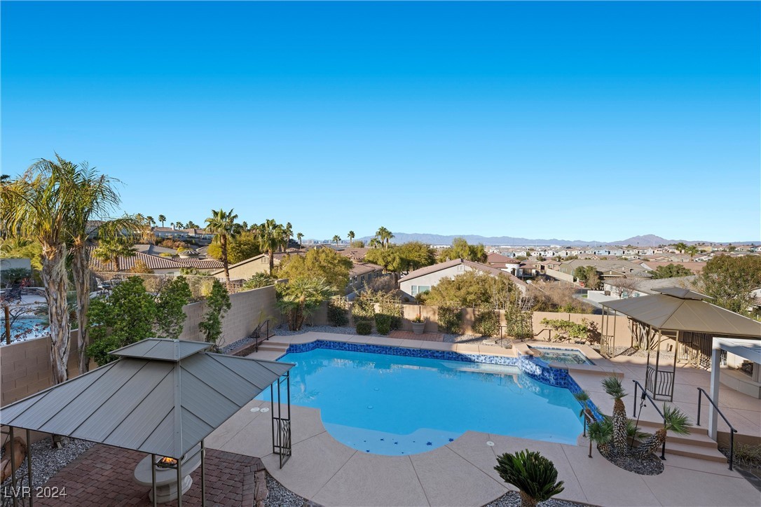 Henderson, Nevada 89052, United States, 6 Bedrooms Bedrooms, ,5 BathroomsBathrooms,Residential,Pending,30722