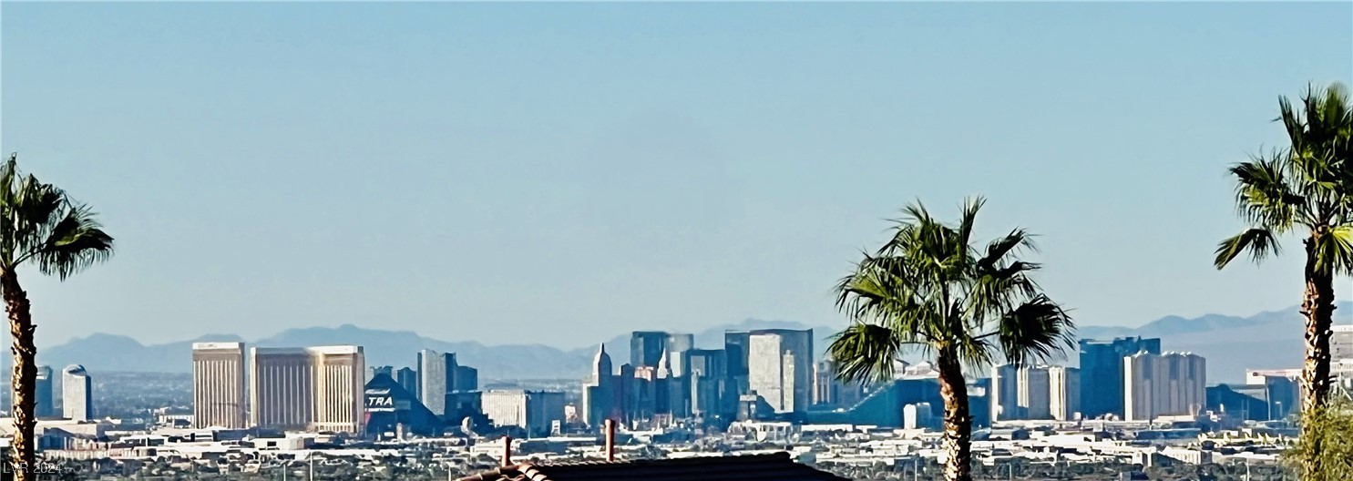 Henderson, Nevada 89052, United States, 6 Bedrooms Bedrooms, ,5 BathroomsBathrooms,Residential,Pending,30722