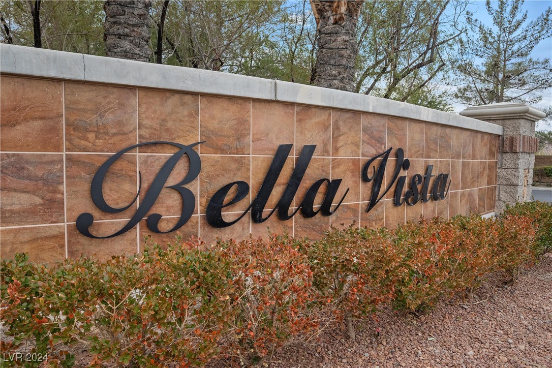 Henderson, Nevada 89052, United States, 6 Bedrooms Bedrooms, ,5 BathroomsBathrooms,Residential,Pending,30722