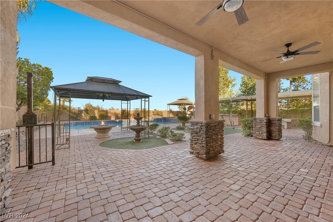 Henderson, Nevada 89052, United States, 6 Bedrooms Bedrooms, ,5 BathroomsBathrooms,Residential,Pending,30722