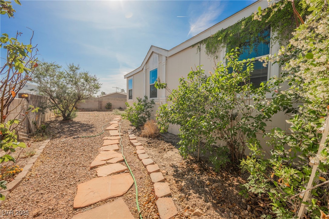 4217 Jadestone Avenue, Las Vegas, Nevada image 41