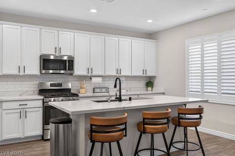 8854 Mountain Lion Avenue Las Vegas NV 89166