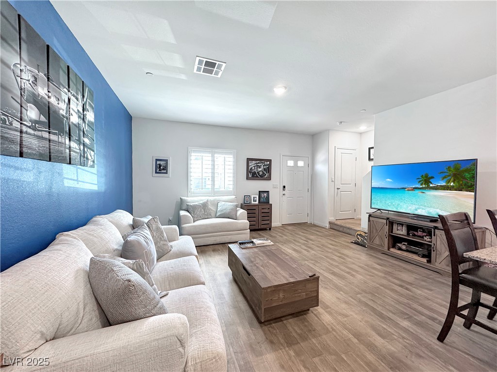 4114 Venus Falls Avenue, North Las Vegas, Nevada image 9