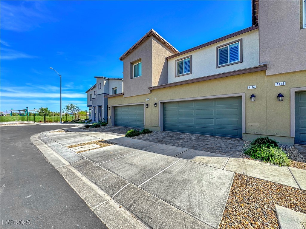 4114 Venus Falls Avenue, North Las Vegas, Nevada image 42