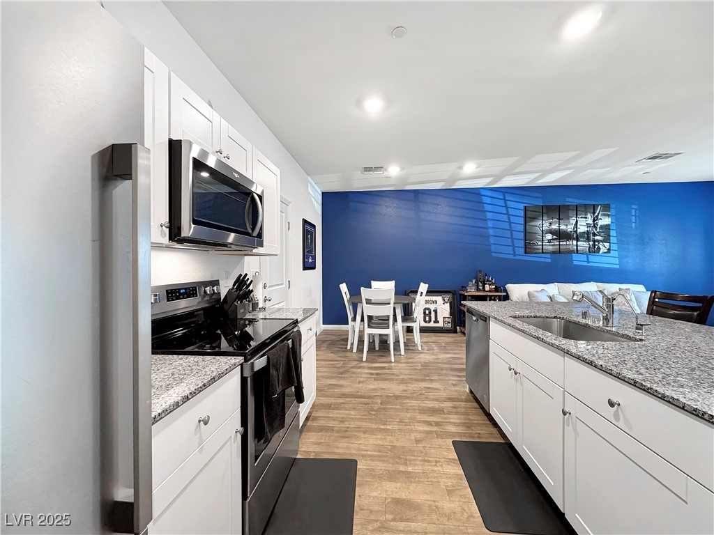4114 Venus Falls Avenue, North Las Vegas, Nevada image 18