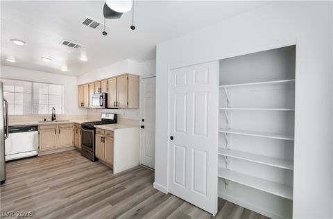 Tiny photo for 5348 Desert Blossom Road, Las Vegas, NV 89107 (MLS # 2802257)