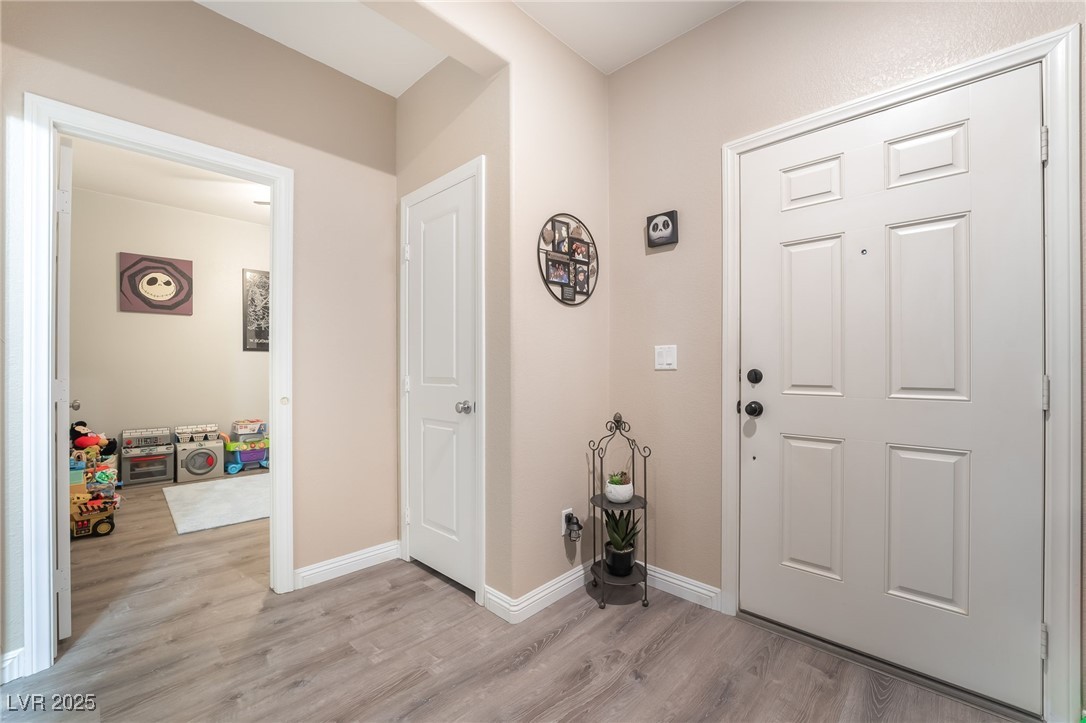162 Sand Lake Street, Henderson, Nevada image 5