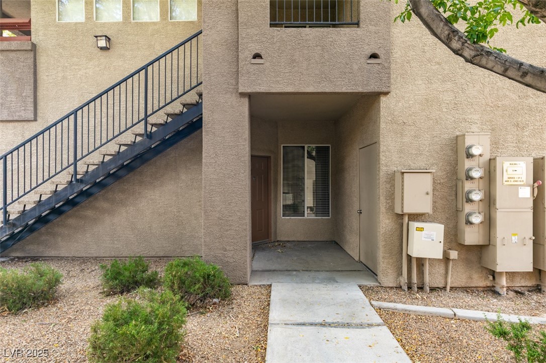 4400 S Jones Boulevard 1057