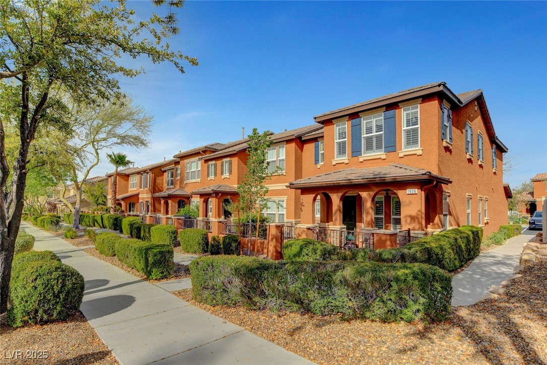 1926 Via Firenze, Henderson, Nevada image 2