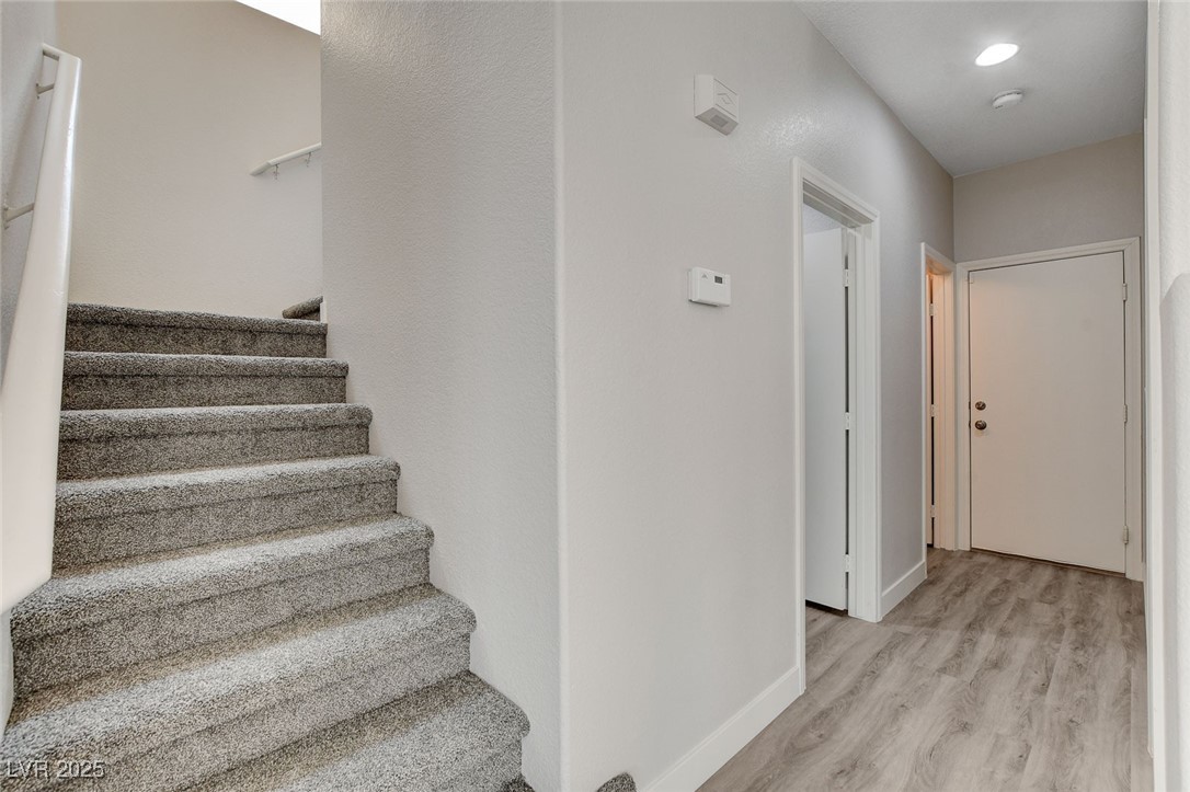 6549 Butterfly Sky Street, North Las Vegas, Nevada image 15